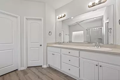 15059 Meadow Glen N, Conroe, TX 77306 - Photo 36