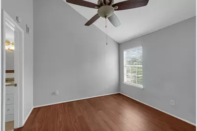 11710 Southlake Drive #6, Houston, TX 77077 - Photo 20