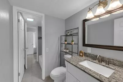11710 Southlake Drive #6, Houston, TX 77077 - Photo 18