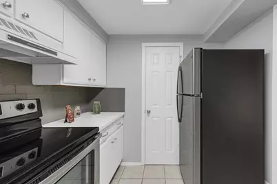 11710 Southlake Drive #6, Houston, TX 77077 - Photo 6
