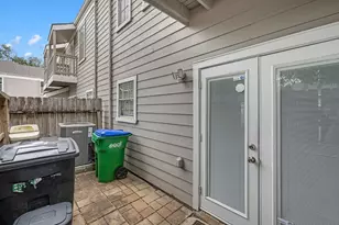 11710 Southlake Dr, Houston, TX 77077 - Photo 24