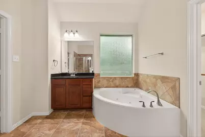 16911 Caldwell Pointe Court, Humble, TX 77346 - Photo 18