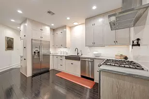 8931 Briar Forest Dr, Houston, TX 77024 - Photo 8