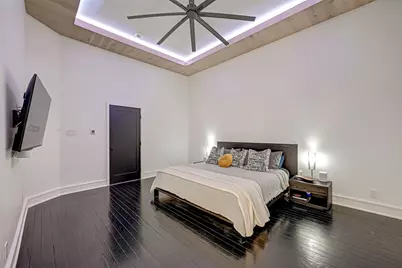 8931 Briar Forest Drive, Houston, TX 77024 - Photo 24