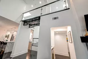 8931 Briar Forest Dr, Houston, TX 77024 - Photo 14