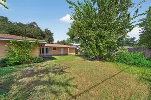 2110 Ridgemore Dr, Houston, TX 77055 - Photo 30