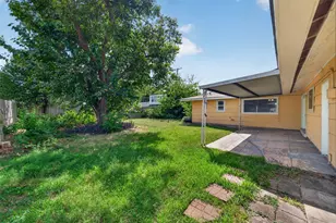2110 Ridgemore Dr, Houston, TX 77055 - Photo 32