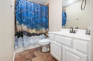 2517 Mountain Falls Ct, Friendswood, TX 77546 - Photo 18