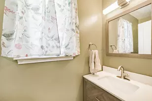 2011 N Palm Ct, Pasadena, TX 77502 - Photo 18