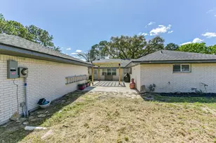 2011 N Palm Ct, Pasadena, TX 77502 - Photo 40