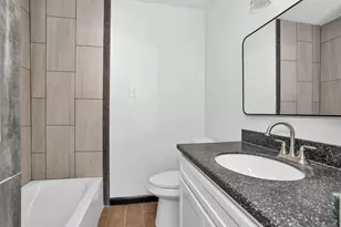 1121 Lovett St, Tomball, TX 77375 - Photo 10