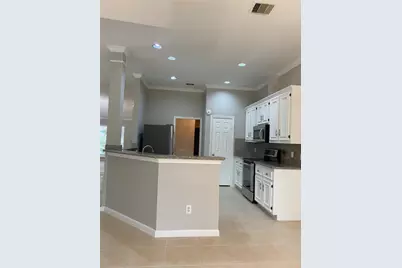 12402 SW Shadow Dust Court SW, Houston, TX 77082 - Photo 10