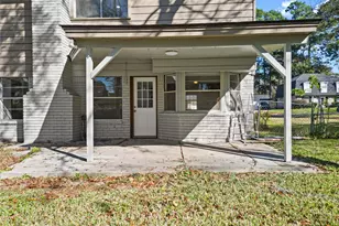 204 Pine Valley St, Huntsville, TX 77320 - Photo 32