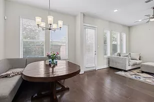 2007 Tarfite Pl, Houston, TX 77077 - Photo 2