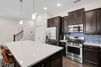 2007 Tarfite Place W, Houston, TX 77077 - Photo 8