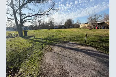 11423 E Jacinto Drive, Houston, TX 77044 - Photo 1