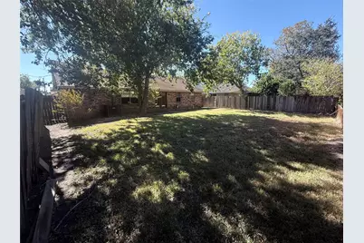 3818 Knotty Oaks Trail, Houston, TX 77045 - Photo 12