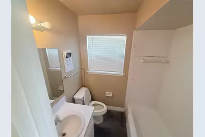 3818 Knotty Oaks Trail, Houston, TX 77045 - Photo 10