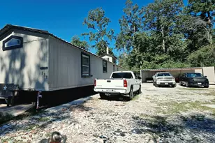 137 Wild Oak Rd, Shepherd, TX 77371 - Photo 2