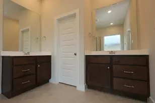6921 Nubuck Dr, Montgomery, TX 77316 - Photo 6