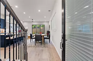 3925 Willowbend Pt Dr, Houston, TX 77025 - Photo 2