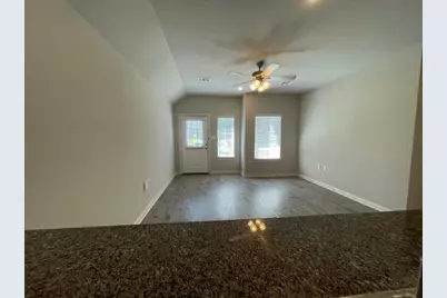 13089 Vega Court, Willis, TX 77318 - Photo 4