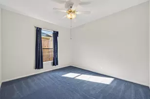 8023 Oakwood Hollow St, Houston, TX 77040 - Photo 36