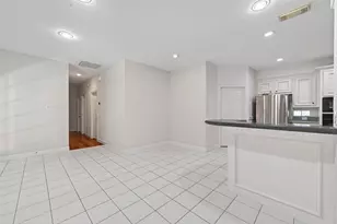 8023 Oakwood Hollow St, Houston, TX 77040 - Photo 32