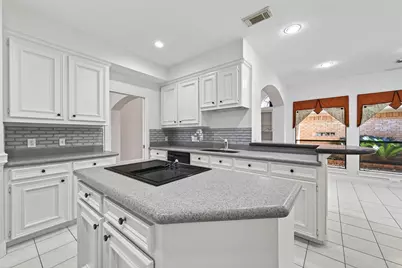 8023 Oakwood Hollow Street, Houston, TX 77040 - Photo 28