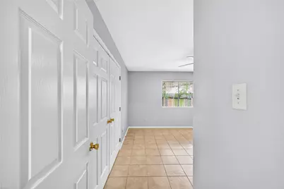 2135 Falling Oaks Road, Houston, TX 77038 - Photo 16