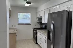 5607 Viking Dr, Houston, TX 77092 - Photo 4