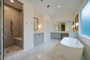 1046 Gardenia Dr, Houston, TX 77018 - Photo 24