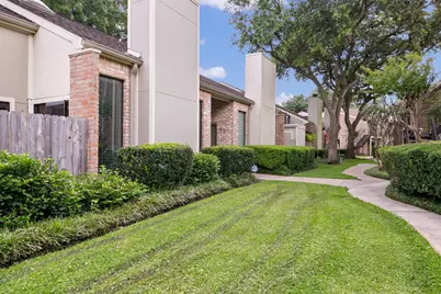 8100 Cambridge Street #75, Houston, TX 77054 - Photo 24
