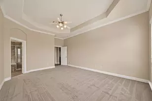 11602 Kings Point Blvd, Dayton, TX 77535 - Photo 10