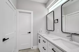 4706 Gunter St, Houston, TX 77020 - Photo 18