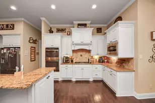 17819 Country Cove, Cypress, TX 77433 - Photo 8