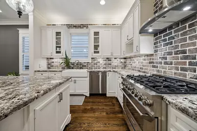 543 W 22nd Street, Houston, TX 77008 - Photo 8