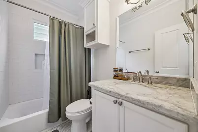 543 W 22nd Street, Houston, TX 77008 - Photo 32