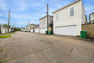 543 W 22nd St, Houston, TX 77008 - Photo 38