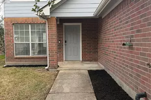 4623 Mi Castillo Ct, Houston, TX 77045 - Photo 2