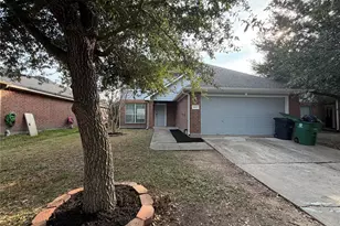 4623 Mi Castillo Ct, Houston, TX 77045 - Photo 1