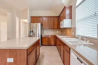 24919 Corbin Gate Drive, Spring, TX 77389 - Photo 12
