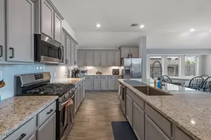 21755 N Enchanted Rock Dr, Porter, TX 77365 - Photo 6