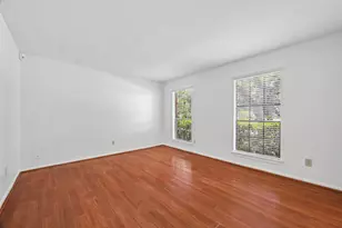 15251 Kelbrook Dr, Houston, TX 77062 - Photo 10
