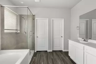 18111 Humber River Ln, Houston, TX 77044 - Photo 16