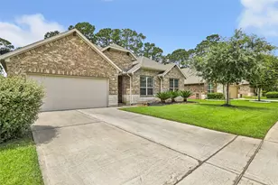 18111 Humber River Ln, Houston, TX 77044 - Photo 2