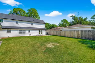 10935 Piping Rock Ln, Houston, TX 77042 - Photo 48