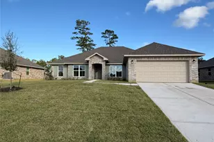 4407 Karam Lndg, Dickinson, TX 77539 - Photo 1