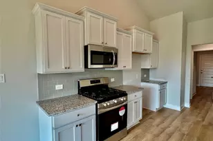 4407 Karam Lndg, Dickinson, TX 77539 - Photo 10