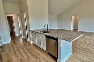 4407 Karam Lndg, Dickinson, TX 77539 - Photo 12